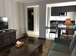 Gondola Hotel and Suites