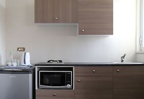 Gondola Hotel and Suites