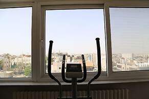 Gondola Hotel and Suites