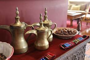 Gondola Hotel and Suites