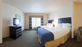 Holiday Inn Express Delano by IHG