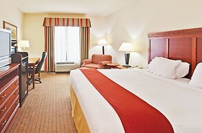 Holiday Inn Express Hotel & Suites Dyersburg by IHG