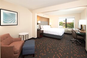 Holiday Inn & Suites Ann Arbor Univ Michigan Area, an IHG Hotel