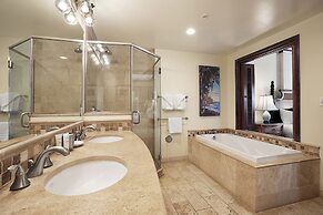 Waipouli Beach Resorts & Spa Kauai by OUTRIGGER