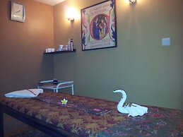 Lemon Tree Amarante Beach Resort, Goa