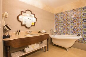 Lemon Tree Amarante Beach Resort, Goa