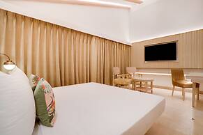 Lemon Tree Amarante Beach Resort, Goa