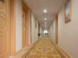 GreenTree Inn Guangdong Shenzhen Dongmen Business Hotel