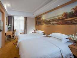 GreenTree Inn Guangdong Shenzhen Dongmen Business Hotel