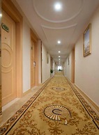 GreenTree Inn Guangdong Shenzhen Dongmen Business Hotel