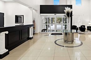 Sonesta Essential Savannah