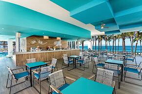 Hotel Riu Vallarta - All Inclusive