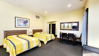 Santa Paula Inn