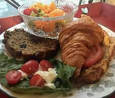 Innisfree Bed & Breakfast