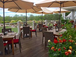 Inn By The Sea