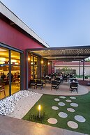 Gatsby Hotel & Restaurant by Happyculture