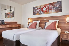 Gatsby Hotel & Restaurant by Happyculture