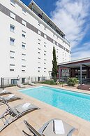 Gatsby Hotel & Restaurant by Happyculture