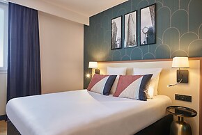 Gatsby Hotel & Restaurant by Happyculture