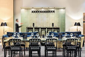 Gatsby Hotel & Restaurant by Happyculture