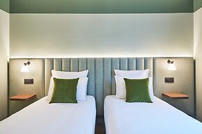 Hotel 10 Opera by HappyCulture