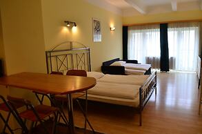 Hotel Pension Excellence