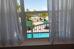 Beach Place Hotel