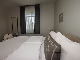 Hotel Leifur Eiriksson