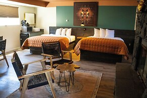 Sessions Retreat & Hotel