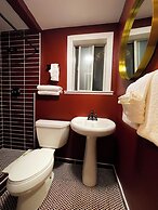 Sessions Retreat & Hotel