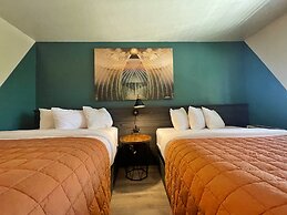 Sessions Retreat & Hotel