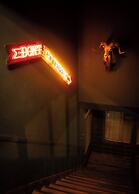 Sessions Retreat & Hotel