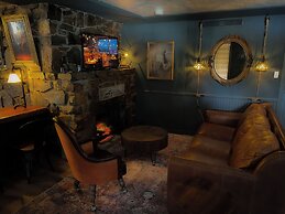 Sessions Retreat & Hotel