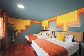 Sessions Retreat & Hotel