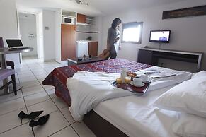 Adonis Carcassonne Résidence la Barbacane