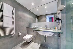 Hilton Garden Inn Stuttgart Neckar Park