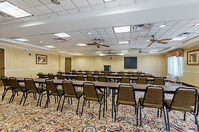 Comfort Suites Savannah North I-95