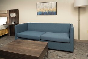 Holiday Inn Express & Suites Little Rock-West by IHG