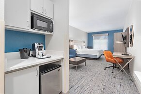Holiday Inn Express & Suites Little Rock-West by IHG