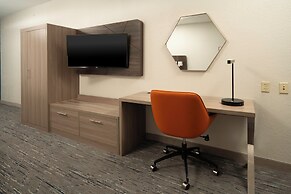 Holiday Inn Express & Suites Little Rock-West by IHG