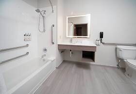 Holiday Inn Express & Suites Little Rock-West by IHG