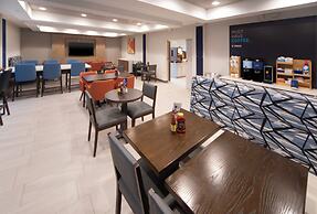 Holiday Inn Express & Suites Little Rock-West by IHG