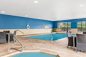 Hampton Inn & Suites Grove City