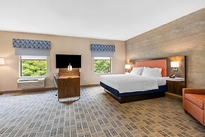 Hampton Inn & Suites Grove City
