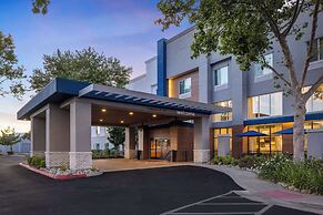 Hampton Inn & Suites Yuba City