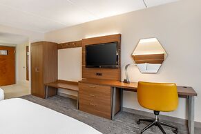 Holiday Inn Express Petersburg by IHG