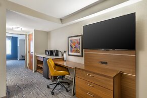 Holiday Inn Express Petersburg by IHG