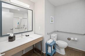 Hampton Inn & Suites Pharr