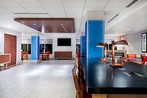 Holiday Inn Express & Suites Daphne- Spanish Fort Area by IHG