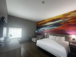 La Quinta Inn & Suites by Wyndham Oklahoma City - Moore